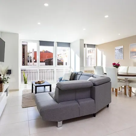 Trinidad Avenue Premium