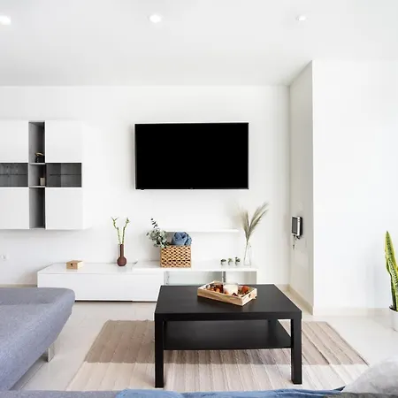 Trinidad Avenue Premium 公寓